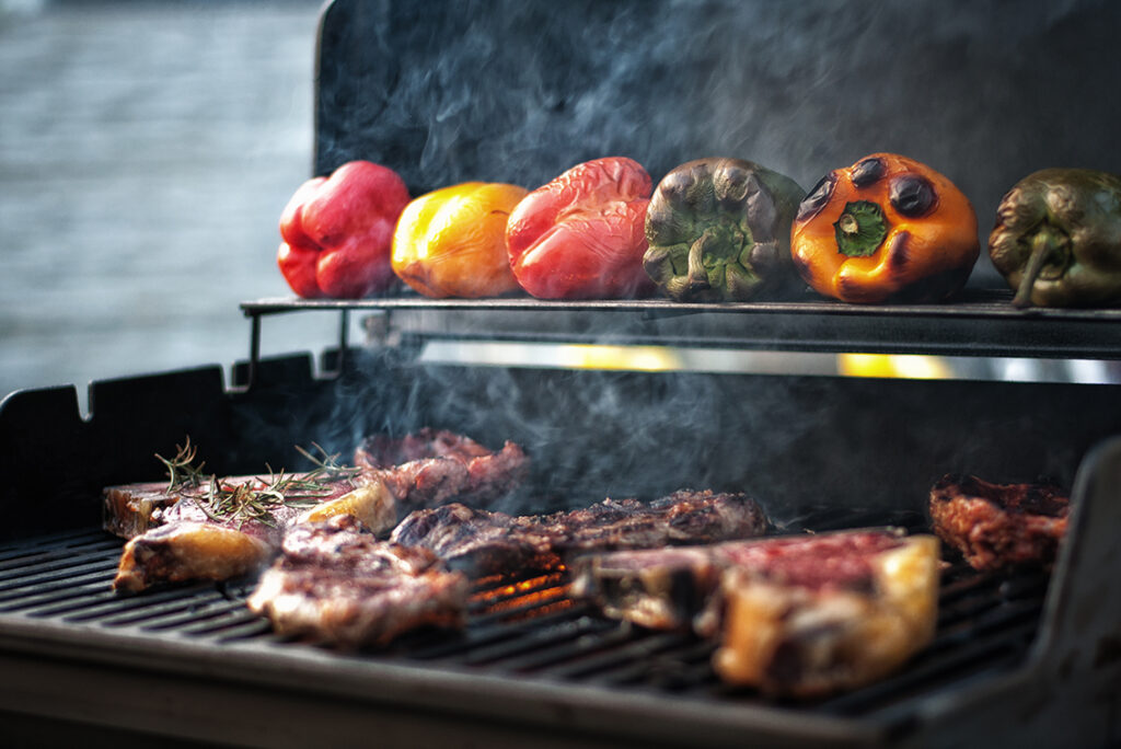 Barbecue a gas o carbonella? Quale scegliere?