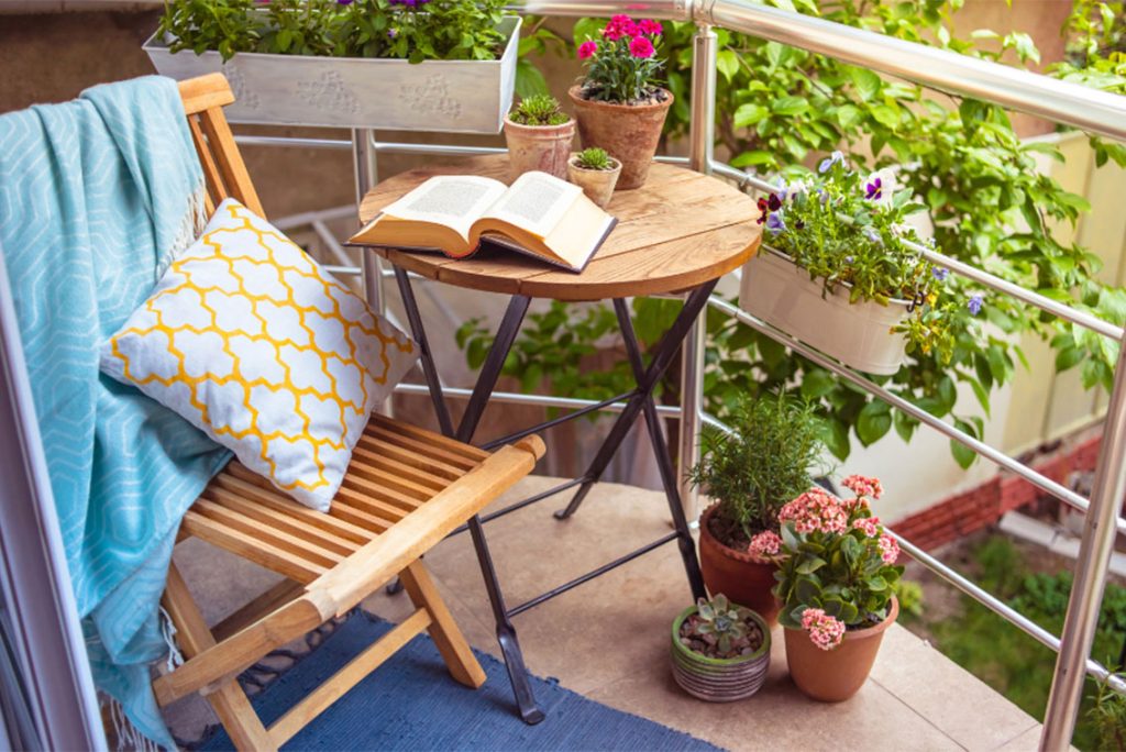 arredamento balcone piccolo